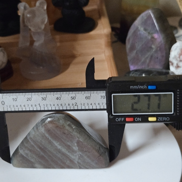 Labradorite Specimen - Picture 2 of 4